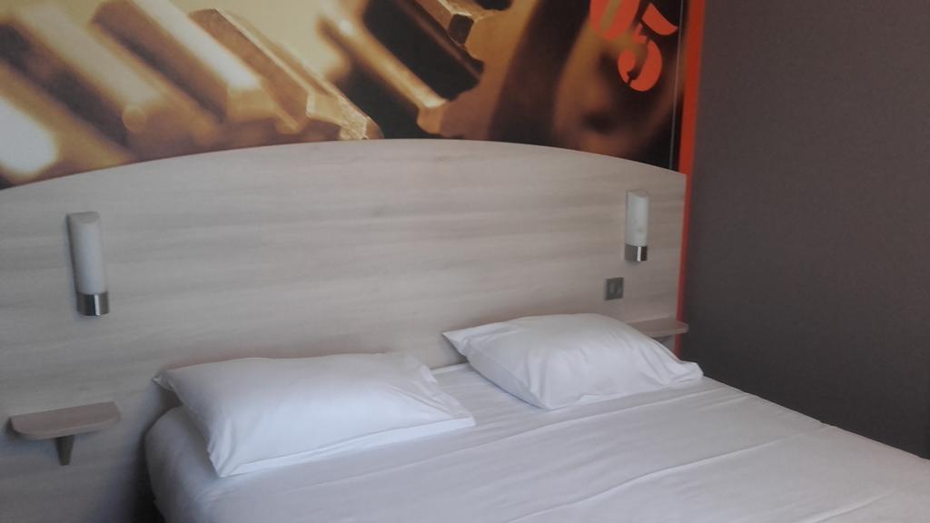 Brit Hotel La Rochelle Perigny Kültér fotó